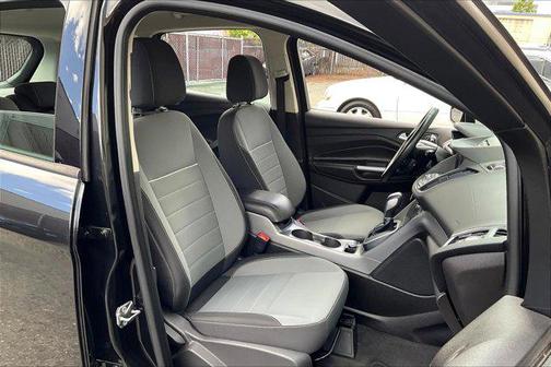 2013 Ford C-Max Hybrid SE