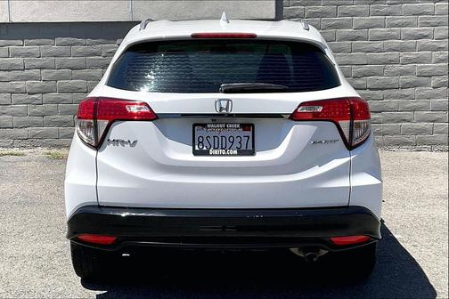 Platinum White Pearl 2020 Honda HR-V 2WD Sport