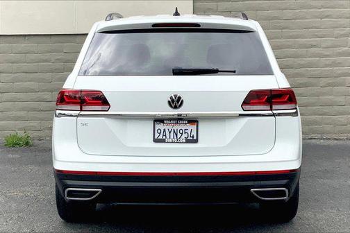 2022 Volkswagen Atlas 2.0T SE w/Technology