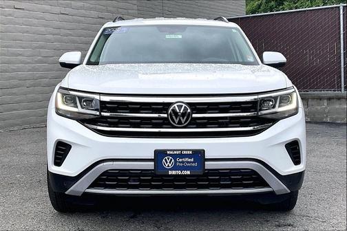 Pure White 2022 Volkswagen Atlas 2.0T SE w/Technology