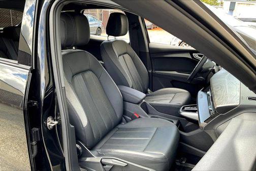 2023 Audi Q4 e-tron Premium 50 quattro