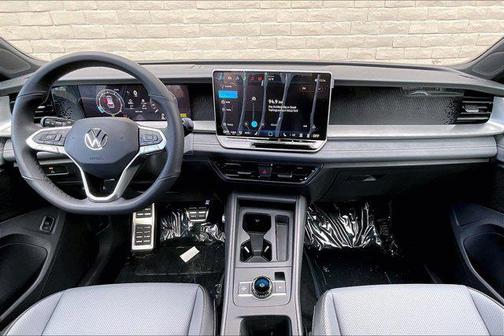 2026 Volkswagen Tiguan 2.0T SE R-Line Black 4MOTION