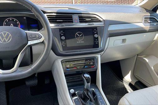 Atlantic Blue Metallic 2023 Volkswagen Tiguan 2.0T SE