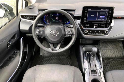 2022 Toyota Corolla Hybrid LE