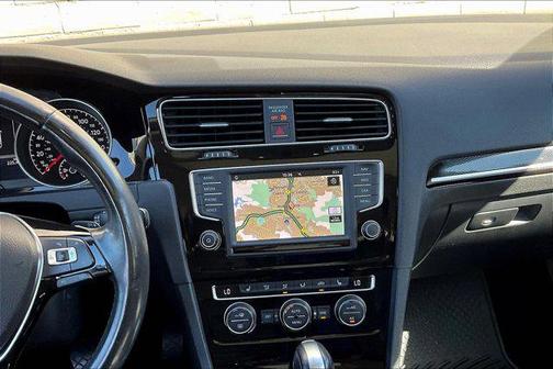 2016 Volkswagen Golf TSI SEL 4-Door