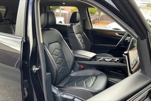 2024 Volkswagen Atlas 2.0T SE w/Technology 4MOTION