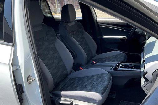 2021 Volkswagen ID.4 Pro