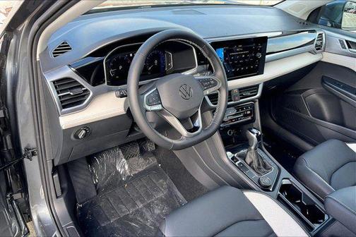 2026 Volkswagen Taos SEL