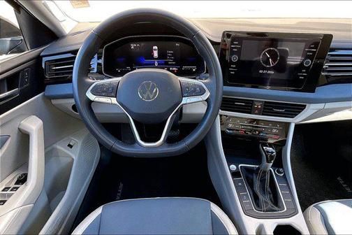 2025 Volkswagen Jetta 1.5T SE