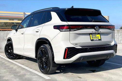 2026 Volkswagen Tiguan 2.0T SE R-Line Black 4MOTION