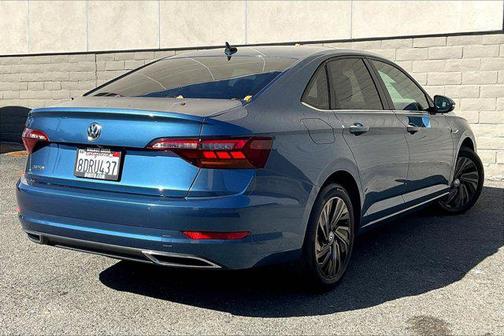 2019 Volkswagen Jetta 1.4T SEL Premium