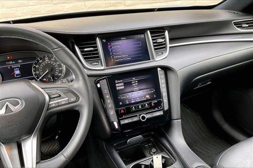 2022 INFINITI QX55 LUXE