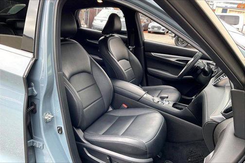 2022 INFINITI QX55 LUXE