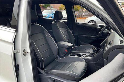 2024 Volkswagen Tiguan 2.0T SEL R-Line 4MOTION