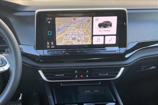 2026 Volkswagen Atlas Cross Sport 2.0T SEL