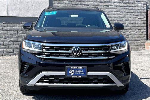 Deep Black Pearl 2023 Volkswagen Atlas 3.6L SE w/Technology