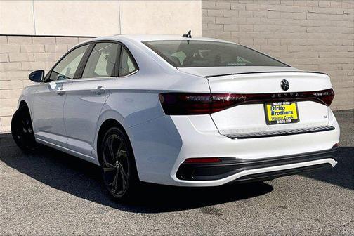 2026 Volkswagen Jetta 1.4T SE