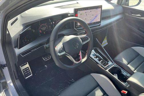 2026 Volkswagen Golf GTI 2.0T SE DSG