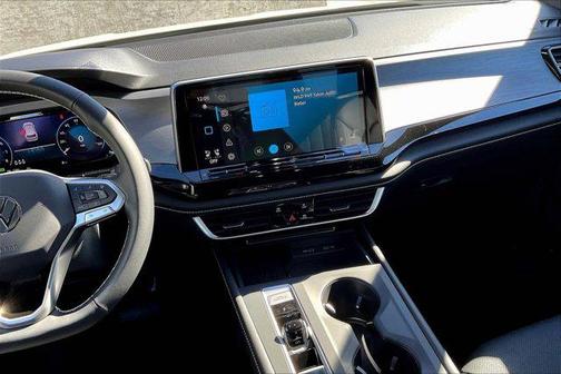 2026 Volkswagen Atlas Cross Sport 2.0T SE