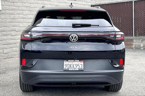 Deep Black Pearl 2023 Volkswagen ID.4 AWD Pro S