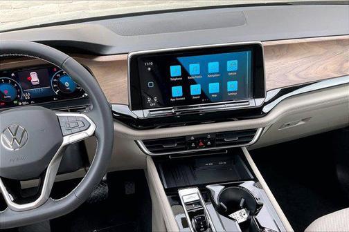 2026 Volkswagen Atlas 2.0T SE w/Technology 4MOTION