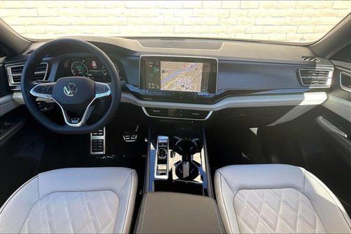 2026 Volkswagen Atlas Cross Sport 2.0T SEL Premium