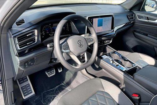 2026 Volkswagen Atlas Cross Sport 2.0T SEL Premium