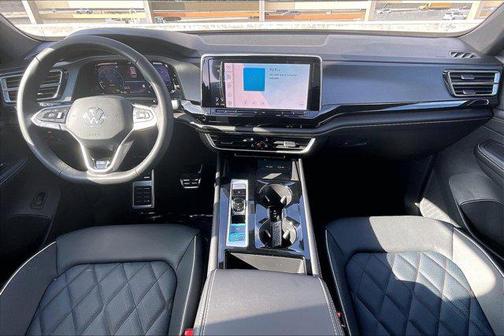 2026 Volkswagen Atlas Cross Sport 2.0T SEL Premium