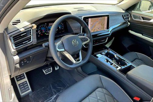 2026 Volkswagen Atlas 2.0T SEL Premium R-Line 4MOTION
