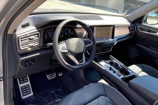2026 Volkswagen Atlas 2.0T SEL Premium R-Line 4MOTION