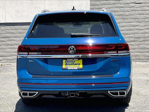 Mountain Lake Blue Metallic 2026 Volkswagen Atlas 2.0T SEL Premium R-Line 4MOTION