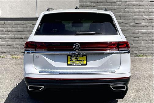 opal white pearl 2026 Volkswagen Atlas 2.0T SE
