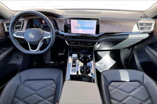 Pure Gray 2026 Volkswagen Atlas 2.0T SE w/Technology 4MOTION