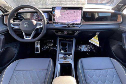 2026 Volkswagen Tiguan 2.0T SEL R-Line 4MOTION