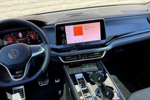 2024 Volkswagen Atlas 2.0T SE w/Technology 4MOTION