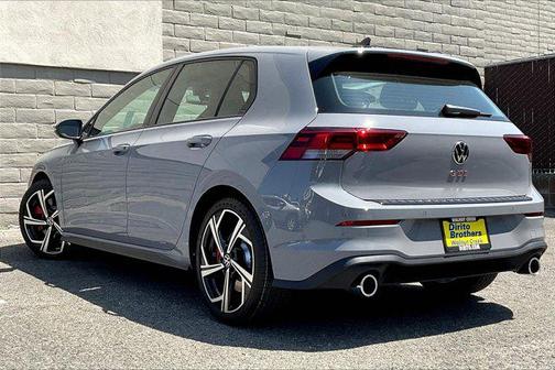 2025 Volkswagen Golf GTI 2.0T SE DSG