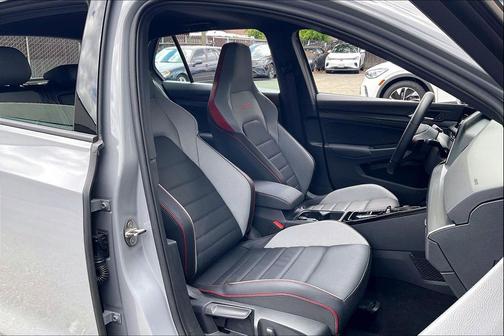 Moonstone Gray 2023 Volkswagen Golf GTI 2.0T SE DSG