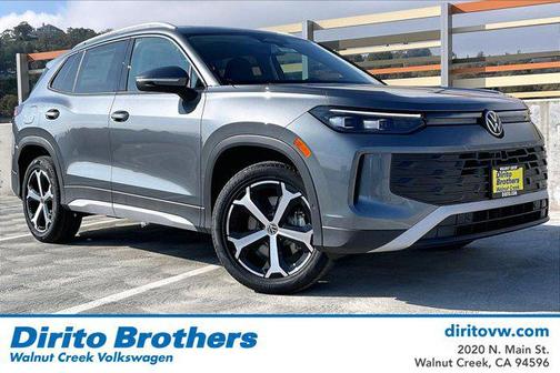 platinum gray metallic 2026 Volkswagen Tiguan 2.0T SE 4MOTION