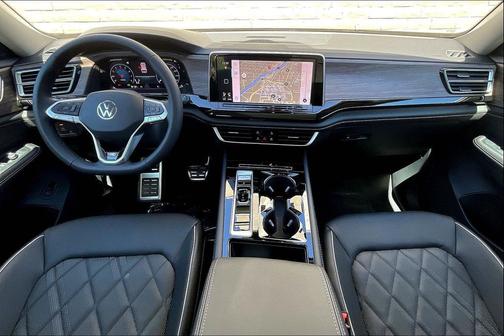 Pure Gray 2026 Volkswagen Atlas 2.0T SEL Premium R-Line 4MOTION
