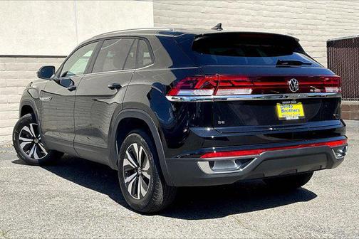 2025 Volkswagen Atlas Cross Sport 2.0T SE