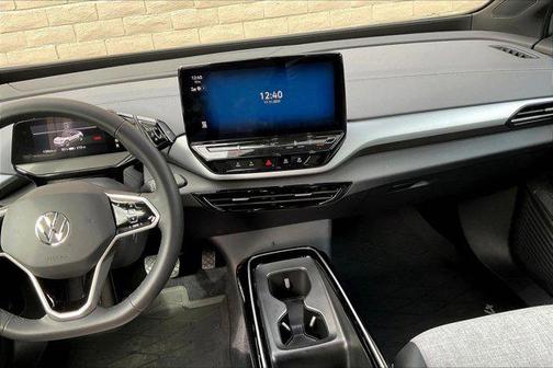2023 Volkswagen ID.4 Pro