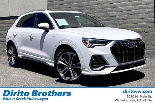 Ibis White 2020 Audi Q3 45 S line Prestige