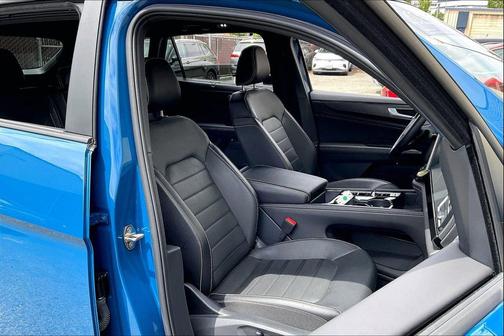 Mountain Lake Blue Metallic 2025 Volkswagen Atlas Cross Sport 2.0T SEL