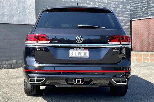 Deep Black Pearl 2021 Volkswagen Atlas 3.6L SE w/Technology