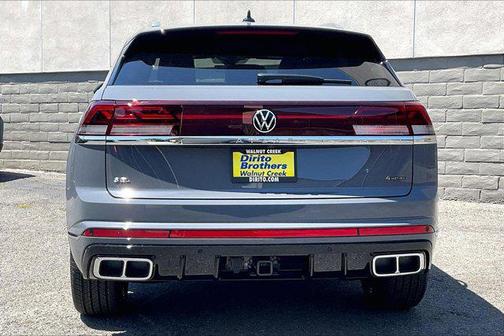 pure gray 2026 Volkswagen Atlas Cross Sport 2.0T SEL Premium