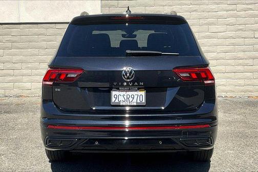 2022 Volkswagen Tiguan 2.0T SE R-Line Black