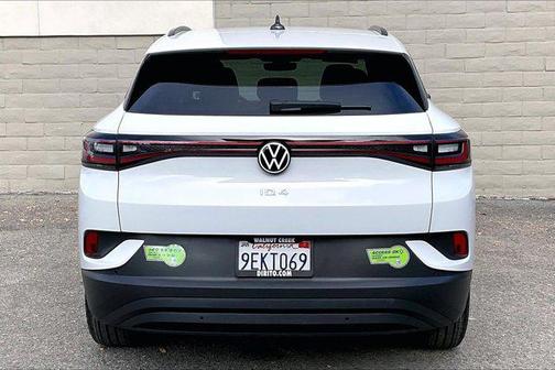 2022 Volkswagen ID.4 Pro