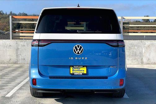 2025 Volkswagen ID. Buzz Pro S Plus
