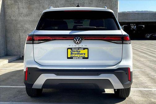 pure white 2026 Volkswagen Tiguan 2.0T S