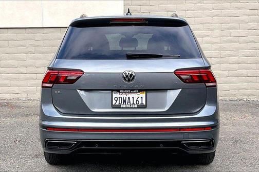 2022 Volkswagen Tiguan 2.0T SE R-Line Black